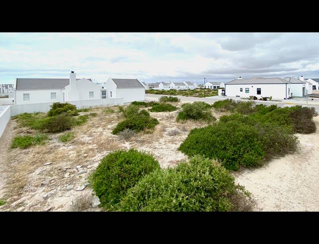 533M² VACANT LAND FOR SALE IN ATLANTIC SANDS PRIVATE ESTATE
